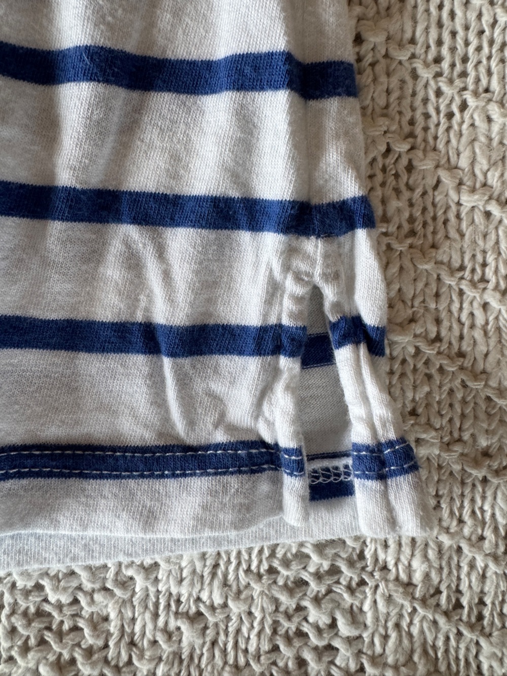 AYR Women’s Sno Cone Blue & White Striped Crewneck Tee size L - Picture 8 of 9